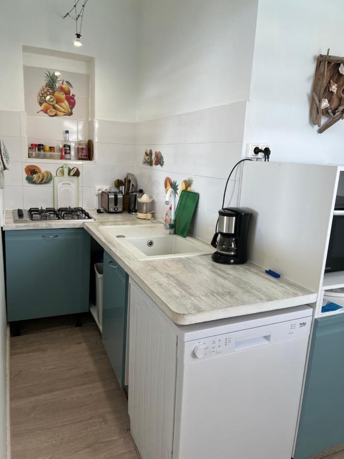 Ti Cabanon. Appartement Vue Mer A Deshaies. Eksteriør billede